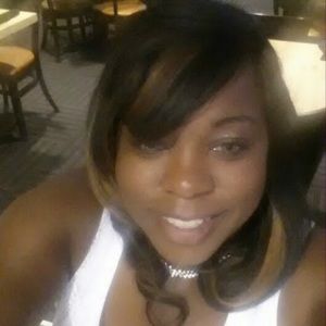 Meet your Posher, Brandi